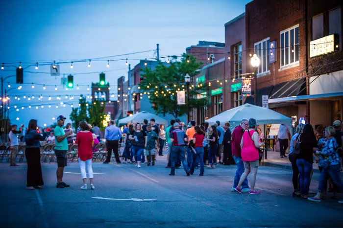 festival in downtown maryville 