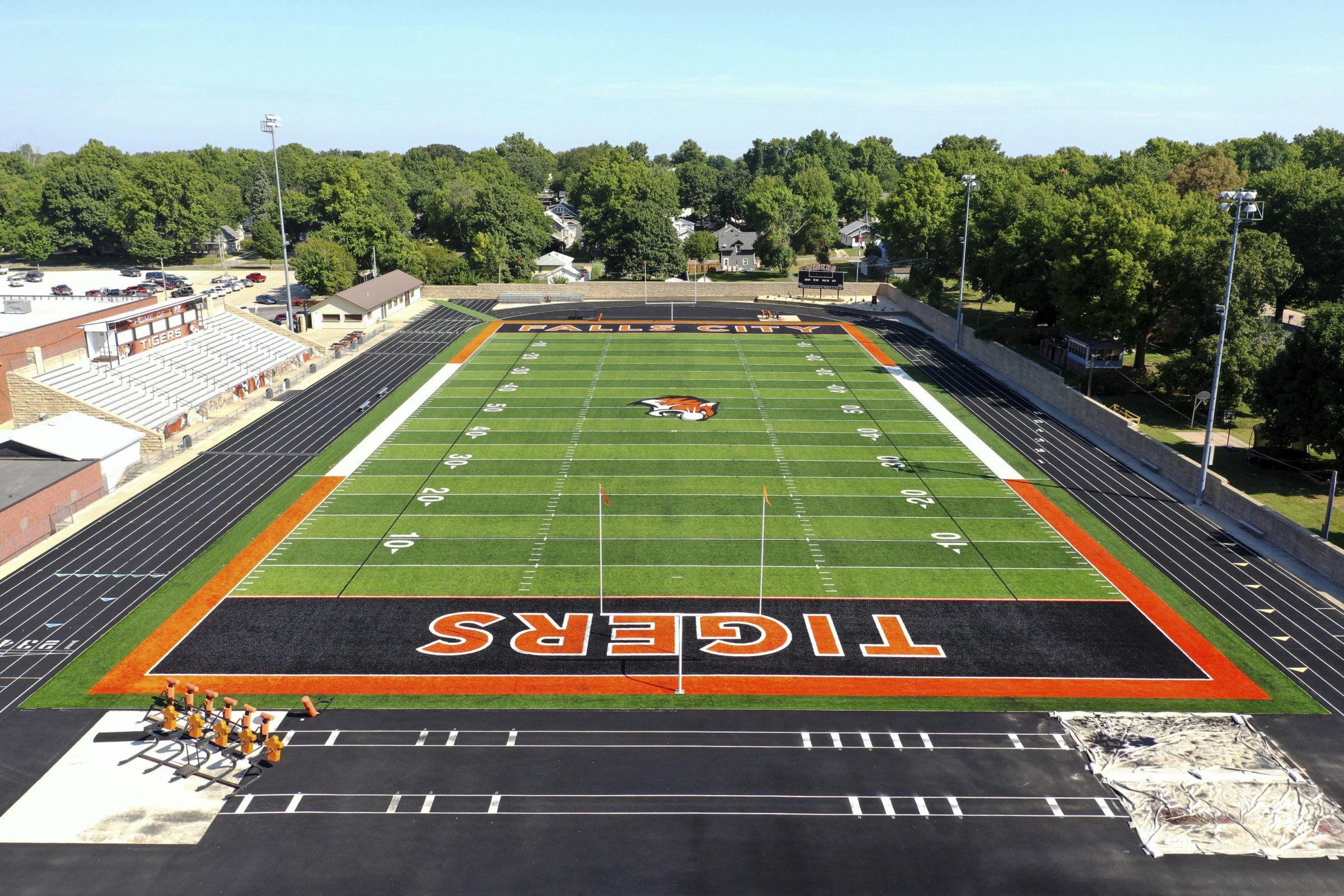 Falls City Track