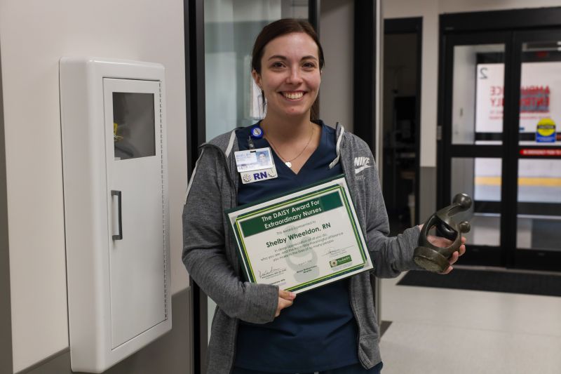 Shelby Wheeldon receiving Daisy Award 